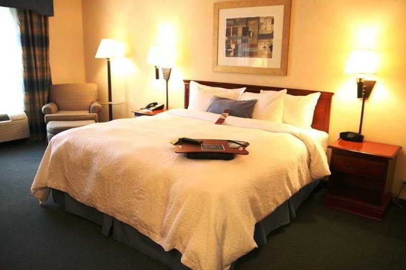 Hampton Inn Clifton Park Dış mekan fotoğraf